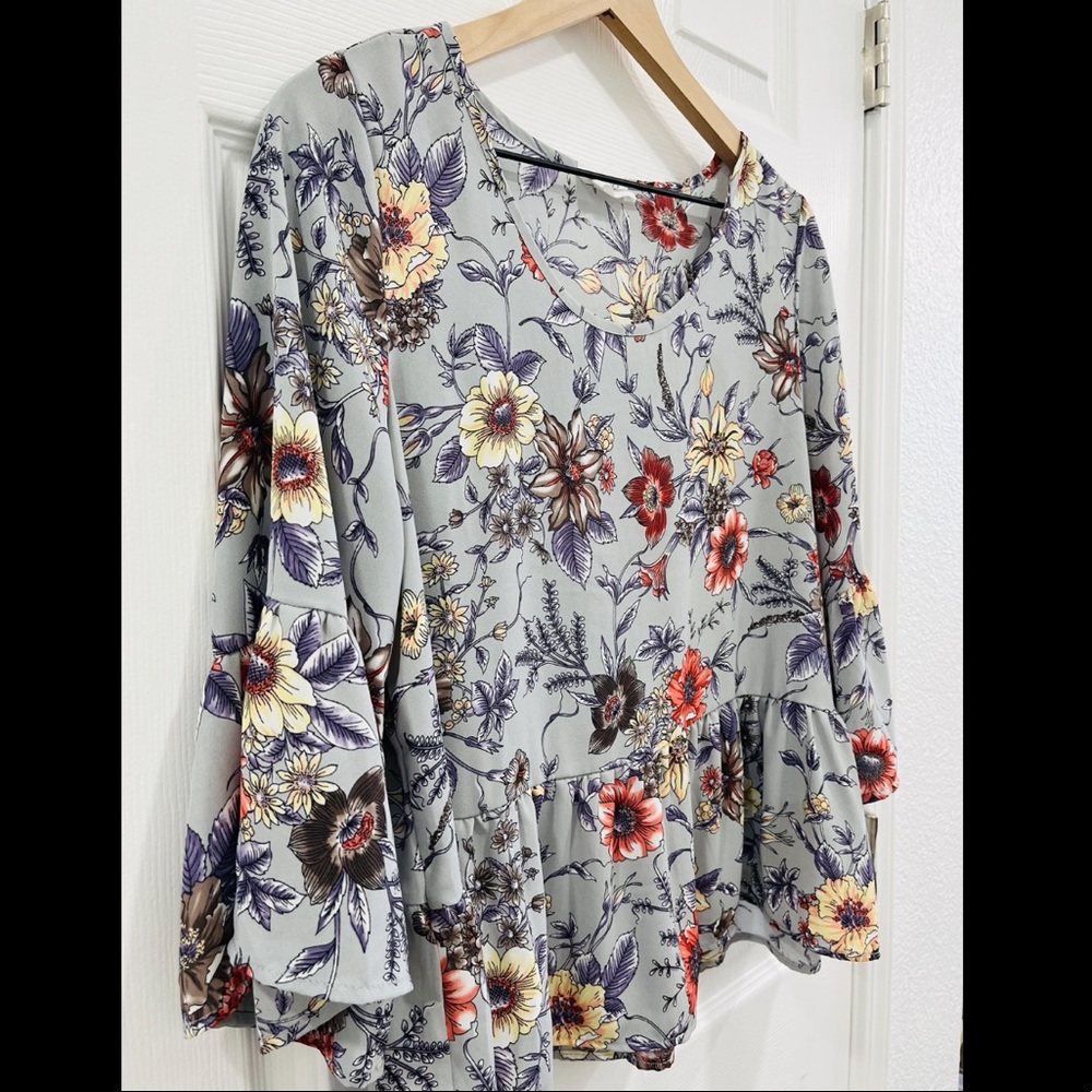 Sienna Sky Floral Peplum Top